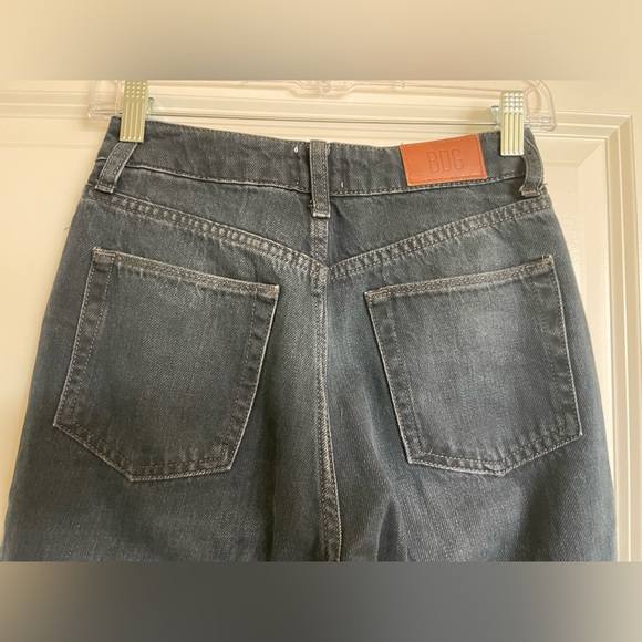 Urban Outfitters BDG Denim High Rise Wide Leg Puddle Jeans in Washed Black - Picture 6 of 12